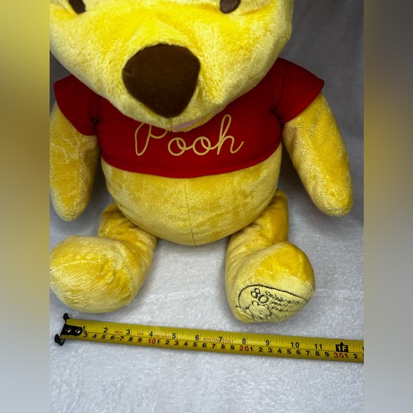 🍯 Disney Winnie the Pooh Plush - Preloved - Picture 10 of 11